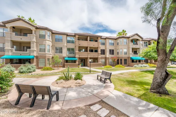 $220,000 | 14950 West Mountain View Boulevard, Unit 3103, Surprise, AZ 85374