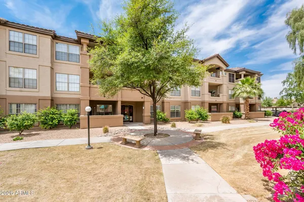 $220,000 | 14950 West Mountain View Boulevard, Unit 3103, Surprise, AZ 85374