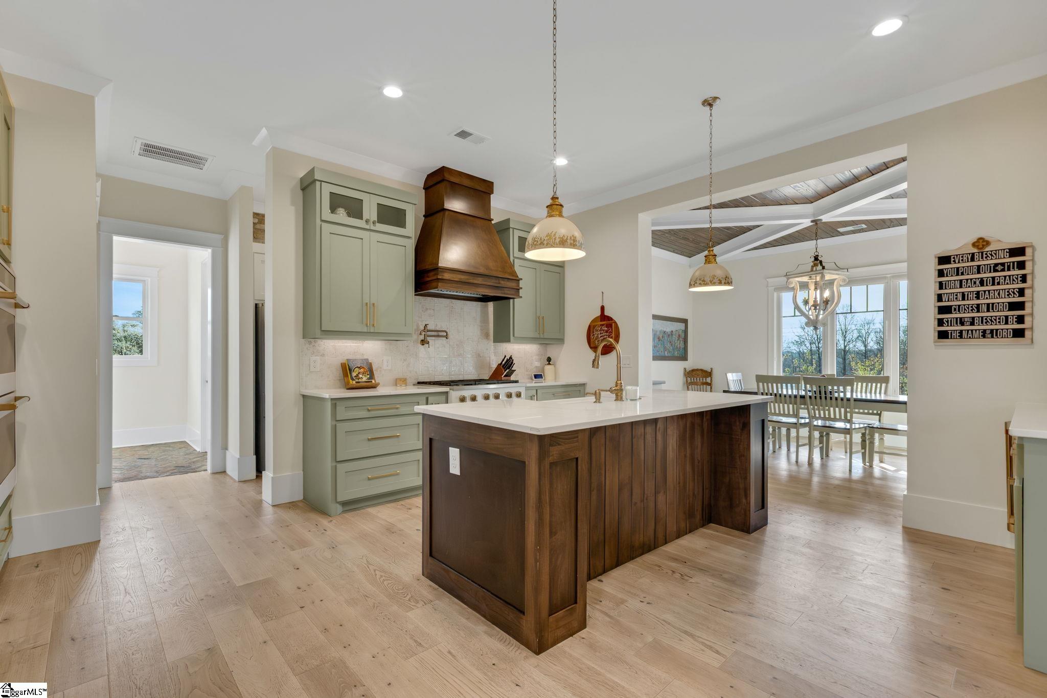 406 Old Batson Road Taylors, SC 29687 - Photo 14 of 46