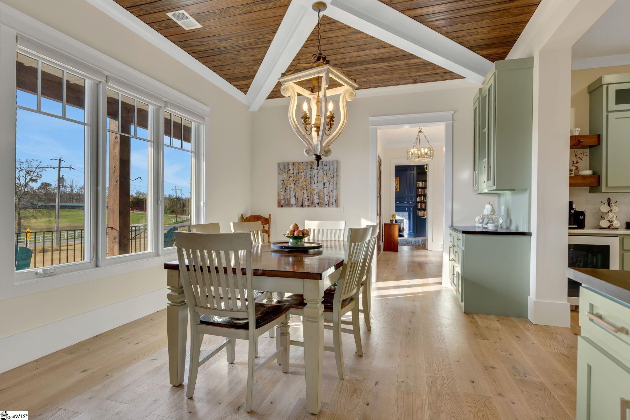 406 Old Batson Road Taylors, SC 29687 - Photo 17 of 46