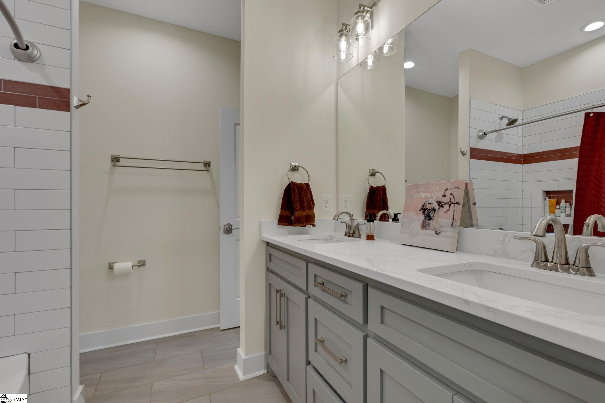 406 Old Batson Road Taylors, SC 29687 - Photo 31 of 46