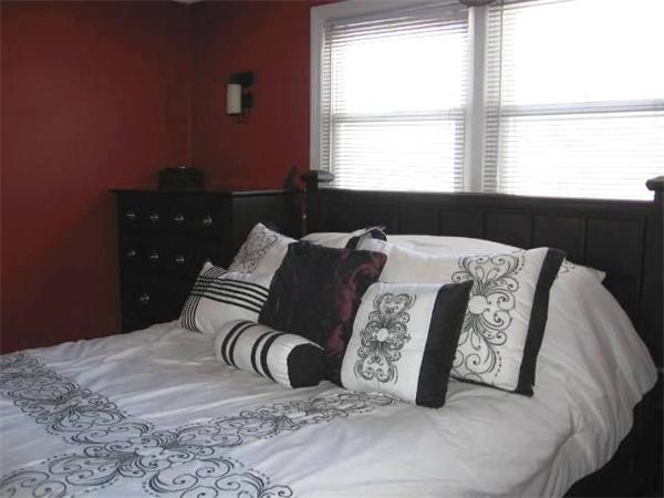 12 Deerfield Road Shrewsbury, MA 01545 - Photo 14 of 21 Gallery Image 14