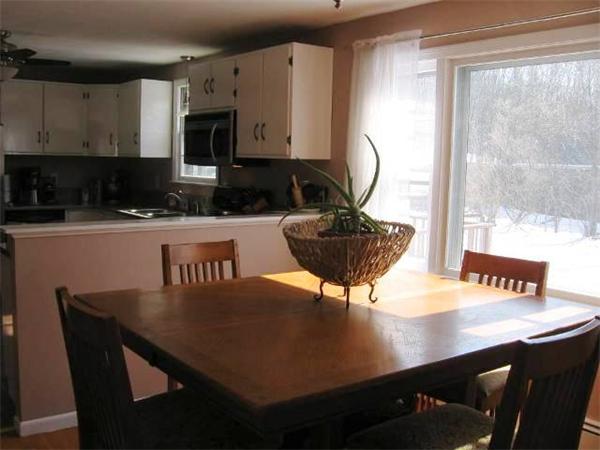 12 Deerfield Road Shrewsbury, MA 01545 - Photo 6 of 21 Gallery Image 6