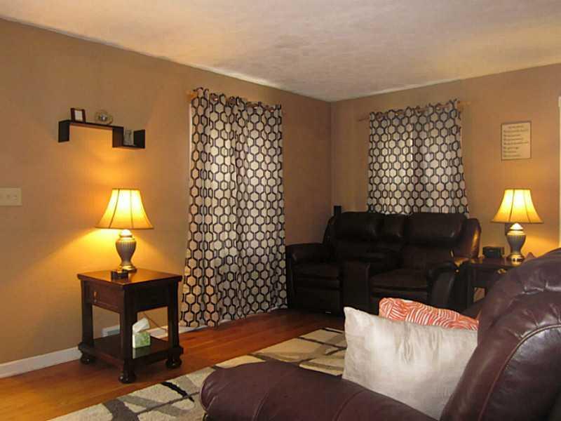 208 Dover Road Springfield, OH 45504 - Photo 5 of 20