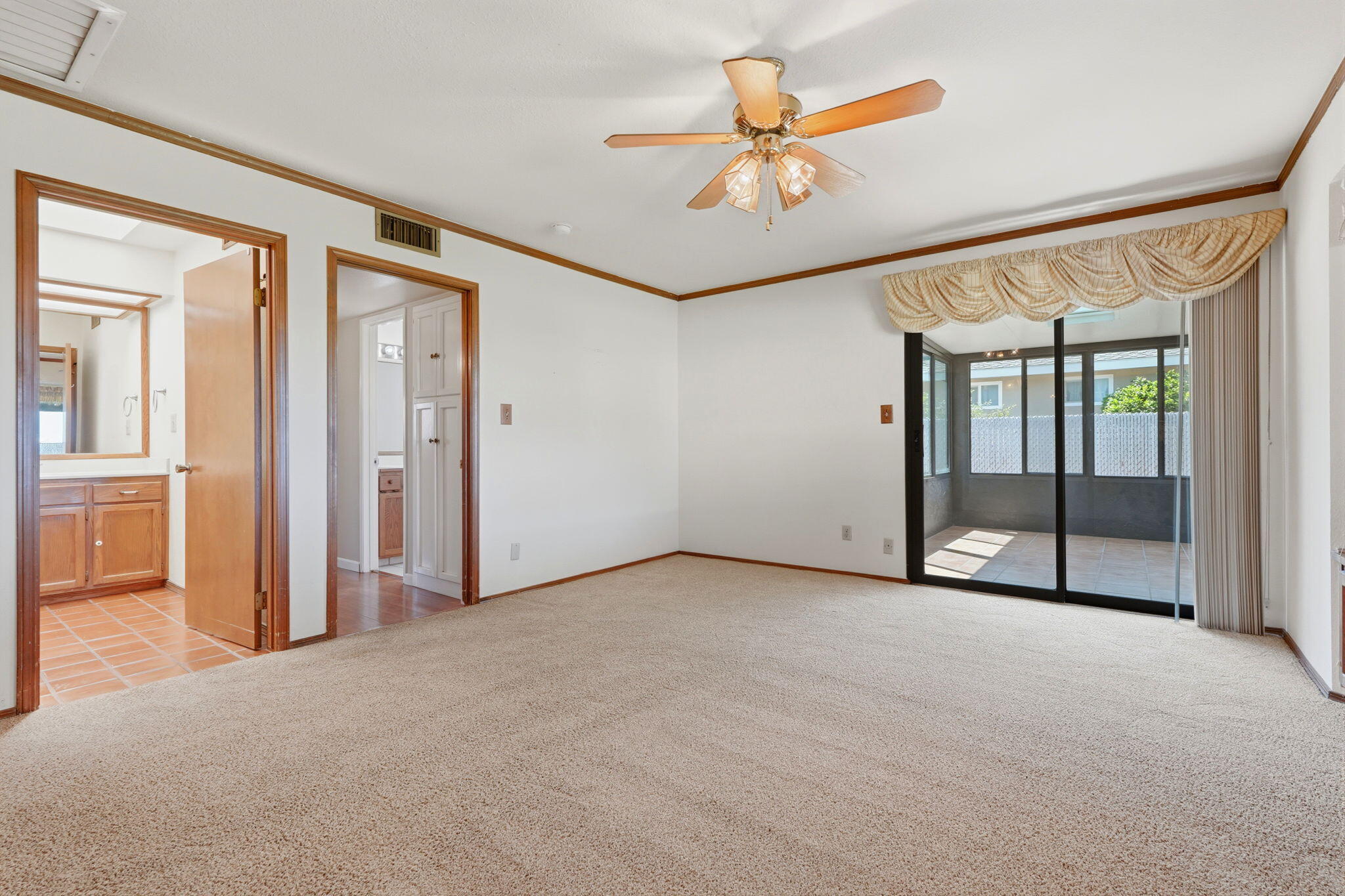 31121 Tower Road Visalia, CA 93292 - Photo 23 of 39 Primary Suite