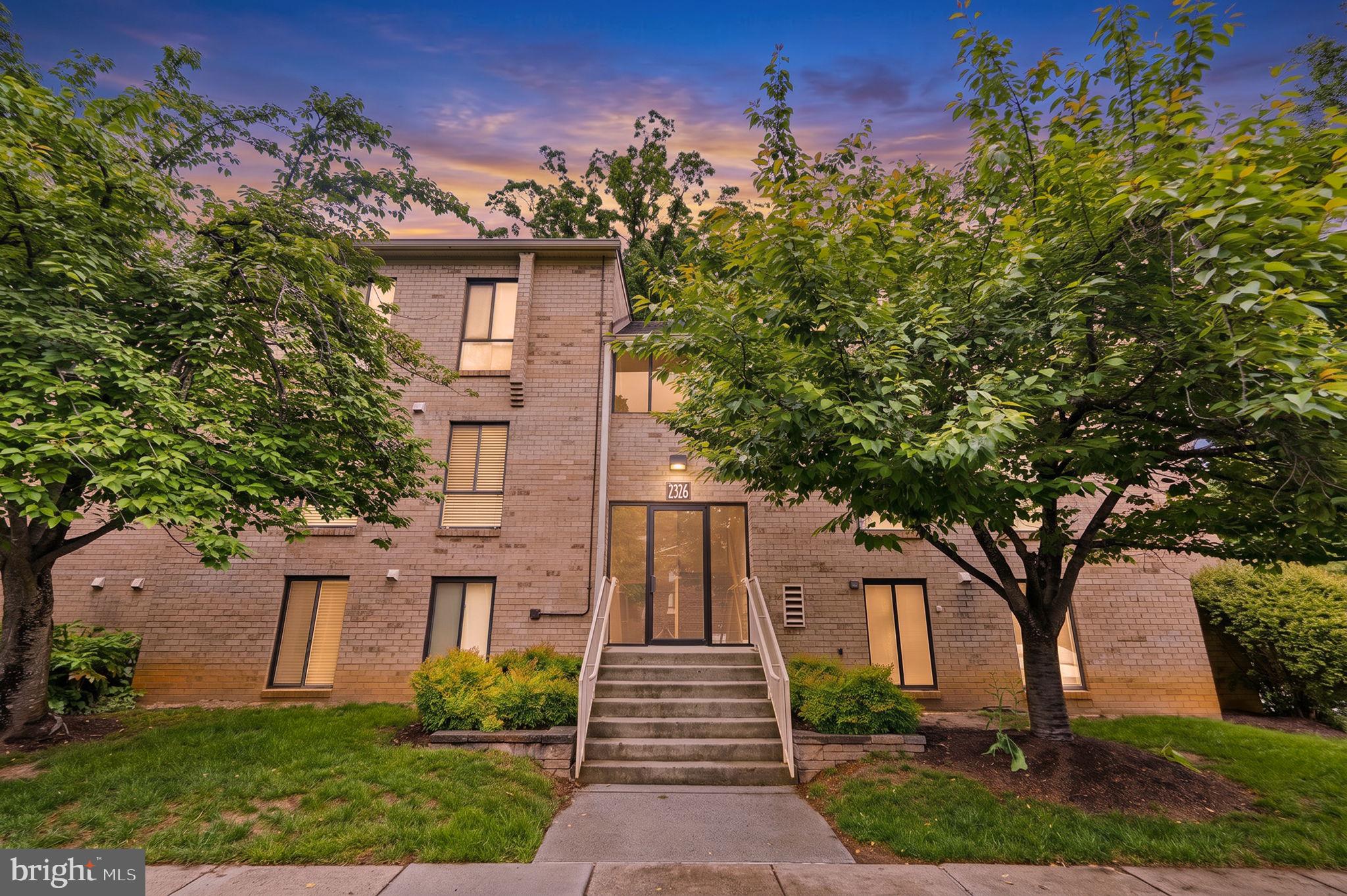 2326 Freetown Court, Unit 2B Reston, VA 20191 - Photo 2 of 25