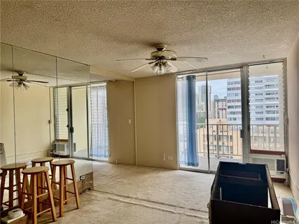 a view of a livingroom with furniture
