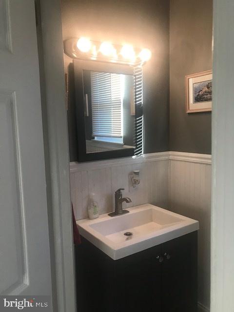 1004 Salem Road Cherry Hill, NJ 08034 - Photo 8 of 15 Gallery Image 8