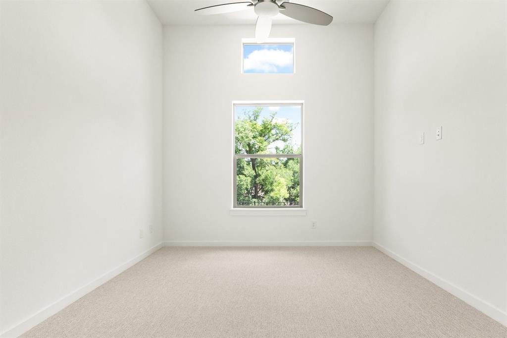 8513 Del Rio Trail Wylie, TX 75098 - Photo 16 of 34 015-8513DelRioTrail-Rowlett-TX-75089-PrimaryBedroom.jpg-SMALL