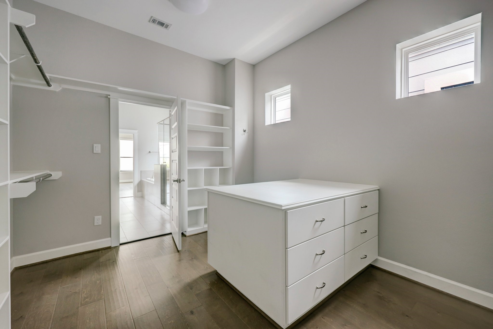 5233 Larkin Street, Unit A Houston, TX 77007 - Photo 12 of 15 a utility room with washer and dryer