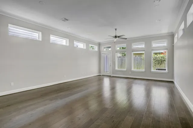 $3,500 | 5233 Larkin Street, Unit A, Houston, TX 77007