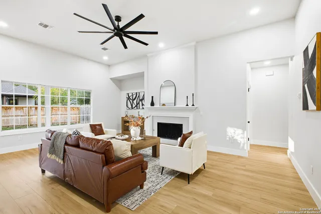 $509,000 | 13319 Overglen, San Antonio, TX 78231