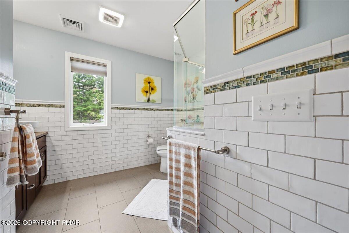 111 Spinnler Point Road Tafton, PA 18464 - Photo 91 of 148 092-079_DSC_3688
