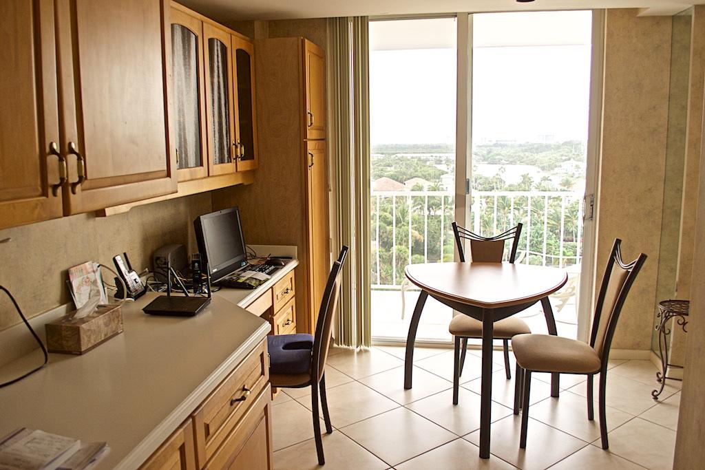 500 Ocean Drive, Unit E9B Juno Beach, FL 33408 - Photo 21 of 53 Kitchen