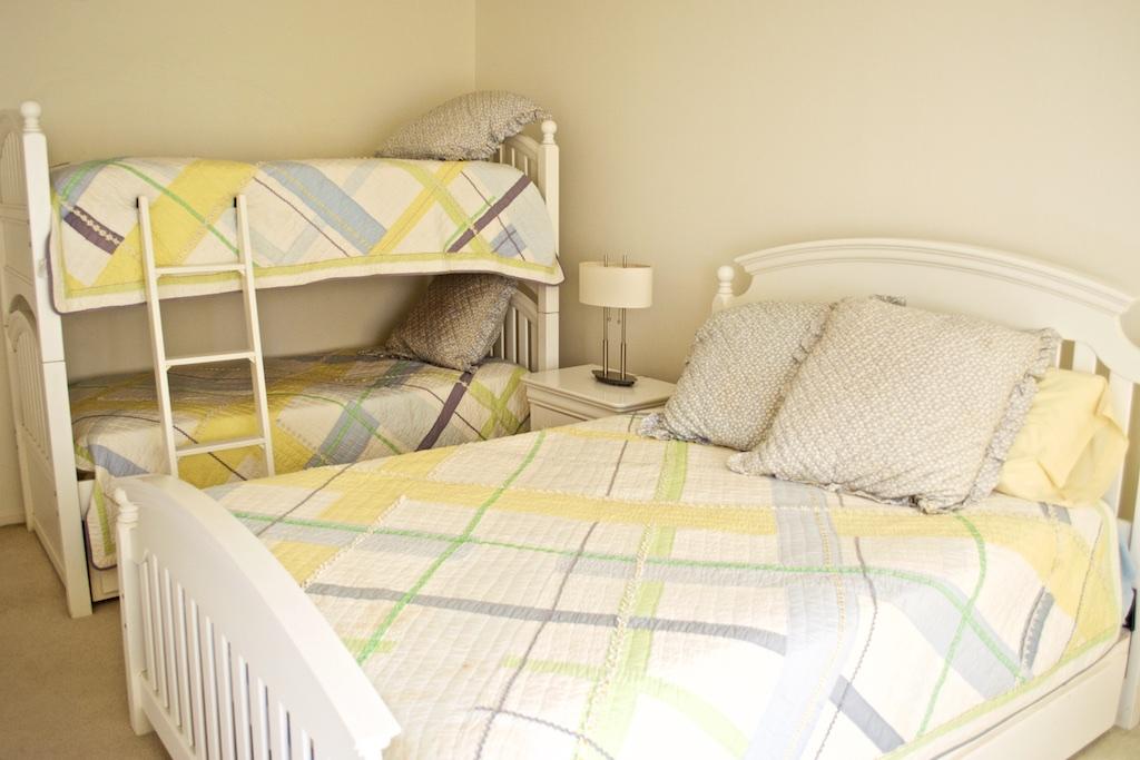 500 Ocean Drive, Unit E9B Juno Beach, FL 33408 - Photo 34 of 53 Guest Room