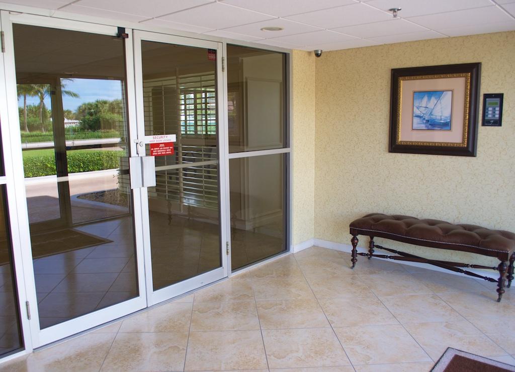 500 Ocean Drive, Unit E9B Juno Beach, FL 33408 - Photo 4 of 53 East Bldg.