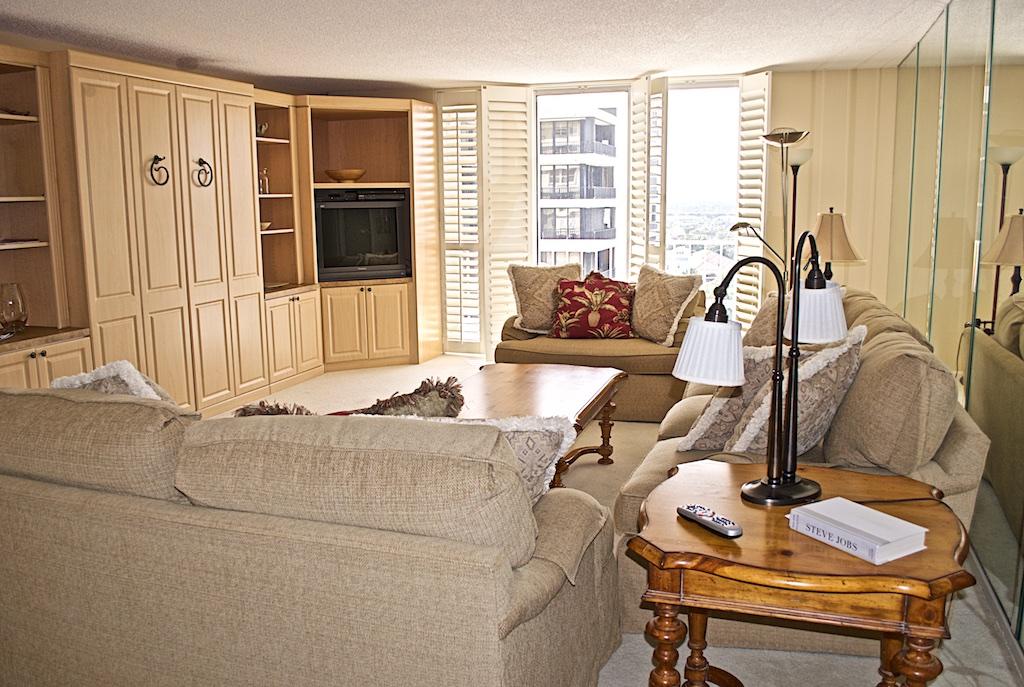 500 Ocean Drive, Unit E9B Juno Beach, FL 33408 - Photo 9 of 53 Living Room