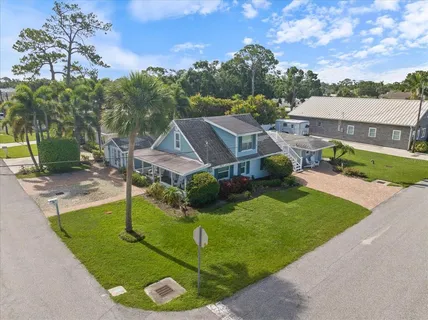 $875,000 | 3504 Estrada Street, Sarasota, FL 34239