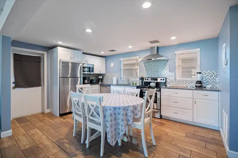 $875,000 | 3504 Estrada Street, Sarasota, FL 34239