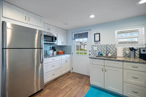 $875,000 | 3504 Estrada Street, Sarasota, FL 34239