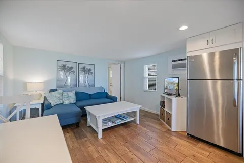 $875,000 | 3504 Estrada Street, Sarasota, FL 34239