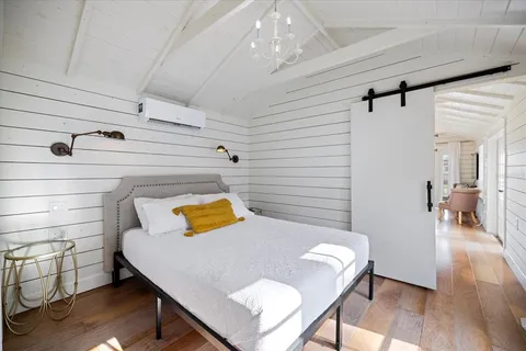 $875,000 | 3504 Estrada Street, Sarasota, FL 34239