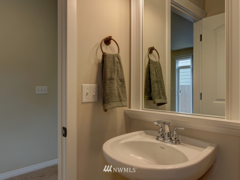 103 162nd Place Southeast Bothell, WA 98012 - Photo 13 of 25