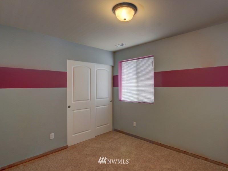 103 162nd Place Southeast Bothell, WA 98012 - Photo 20 of 25