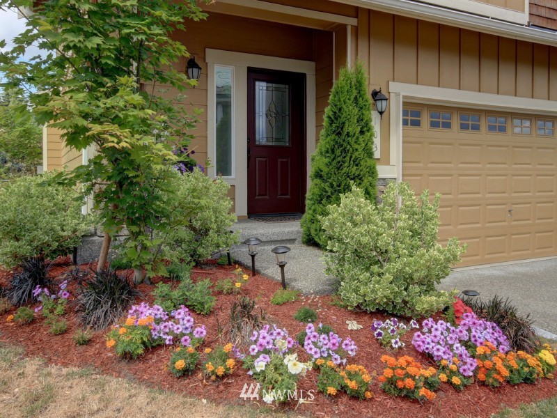 103 162nd Place Southeast Bothell, WA 98012 - Photo 3 of 25