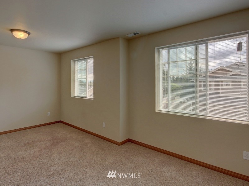 103 162nd Place Southeast Bothell, WA 98012 - Photo 21 of 25