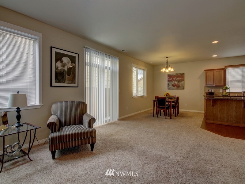 103 162nd Place Southeast Bothell, WA 98012 - Photo 8 of 25