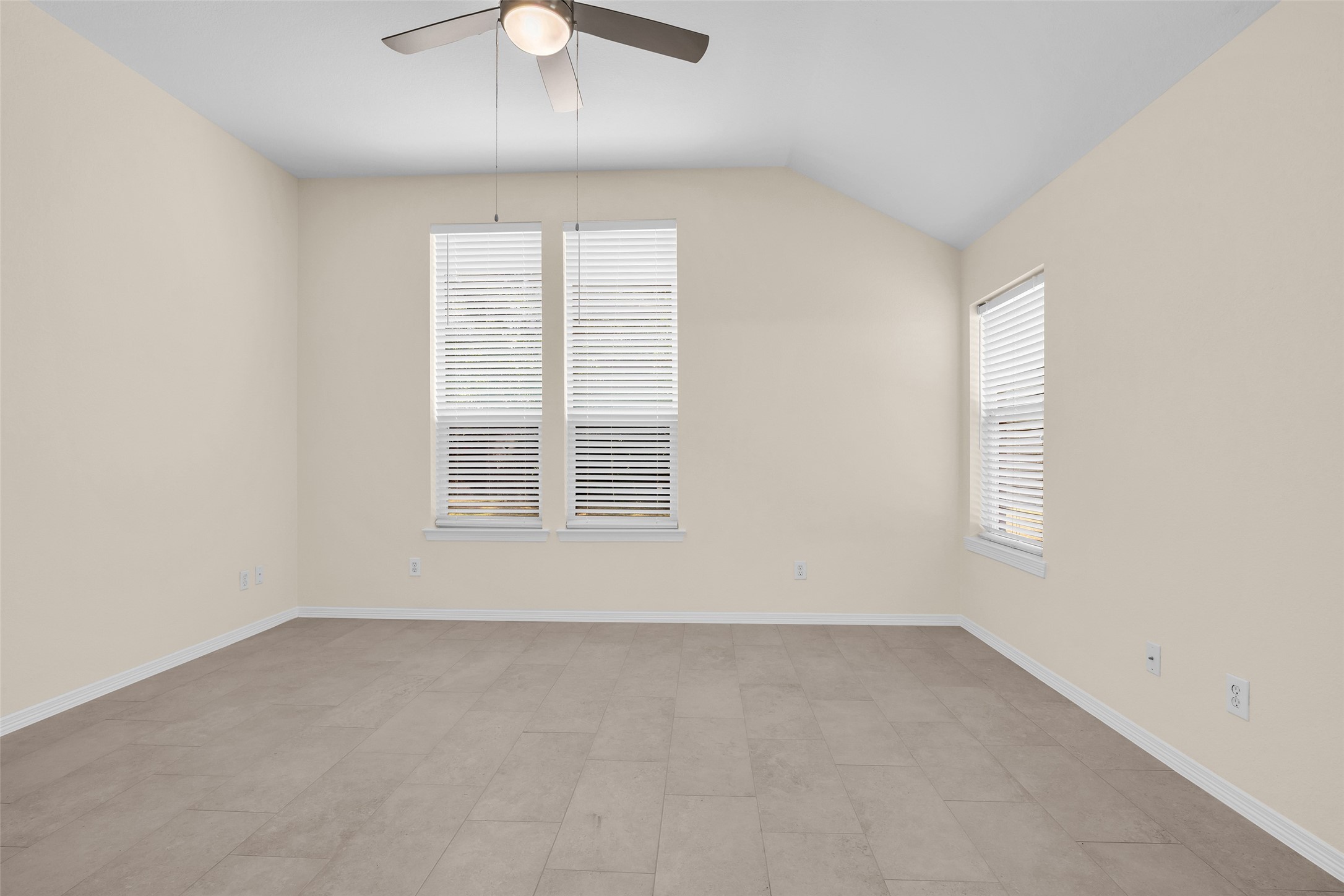 6003 Decker Ridge Court Katy, TX 77449 - Photo 15 of 25 Gallery Image 15