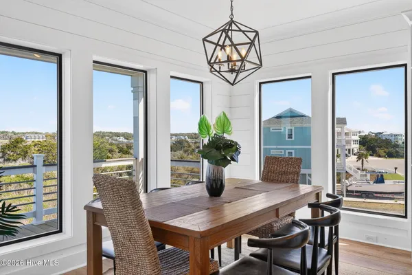 $1,695,000 | 381 East 4th Street, Ocean Isle Beach, NC 28469