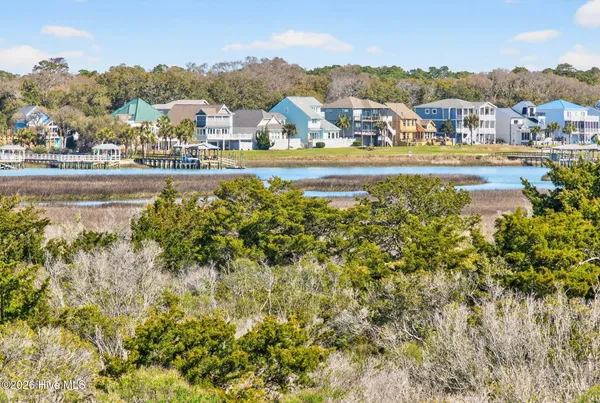 $1,695,000 | 381 East 4th Street, Ocean Isle Beach, NC 28469