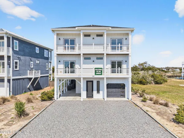$1,695,000 | 381 East 4th Street, Ocean Isle Beach, NC 28469
