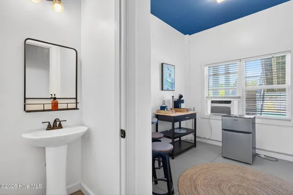 $1,695,000 | 381 East 4th Street, Ocean Isle Beach, NC 28469