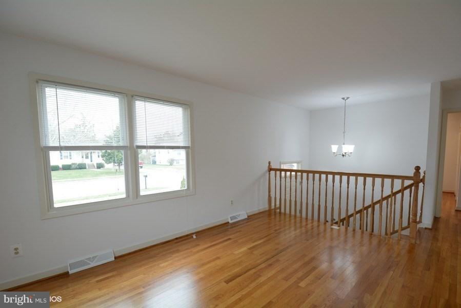 7925 Frye Road Alexandria, VA 22309 - Photo 3 of 24 View