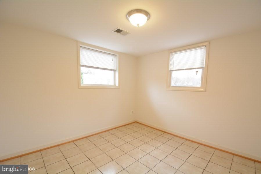 7925 Frye Road Alexandria, VA 22309 - Photo 8 of 24 Bedroom