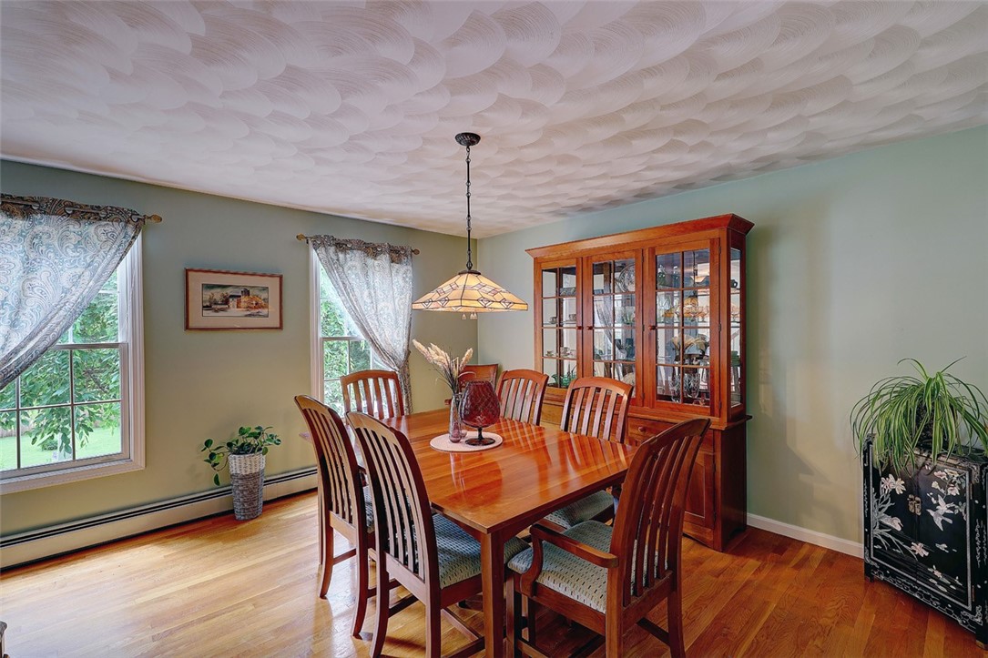 36 Rocky Crest Road Cumberland, RI 02864 - Photo 25 of 50 Dining Room