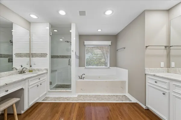 $949,900 | 4320 Wendell Street, Bellaire, TX 77401