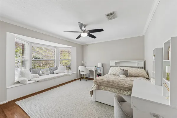 $949,900 | 4320 Wendell Street, Bellaire, TX 77401