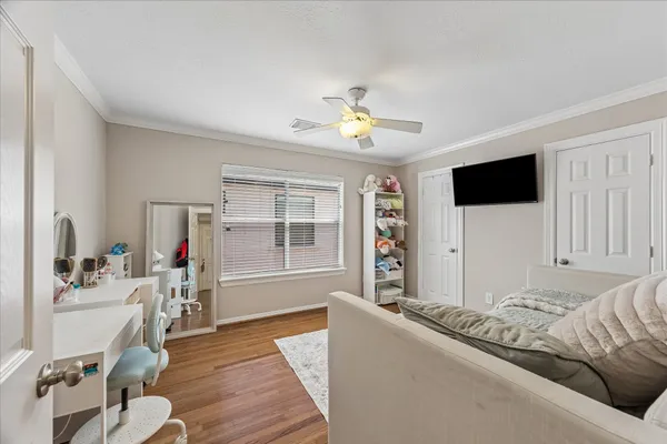 $949,900 | 4320 Wendell Street, Bellaire, TX 77401
