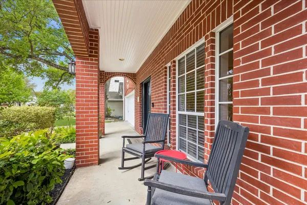 $949,900 | 4320 Wendell Street, Bellaire, TX 77401
