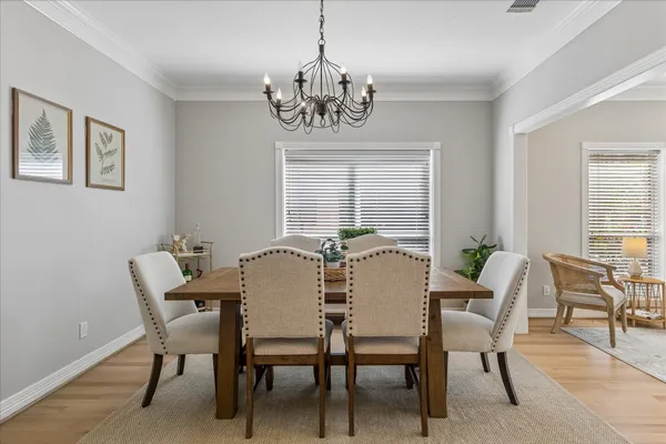 $949,900 | 4320 Wendell Street, Bellaire, TX 77401