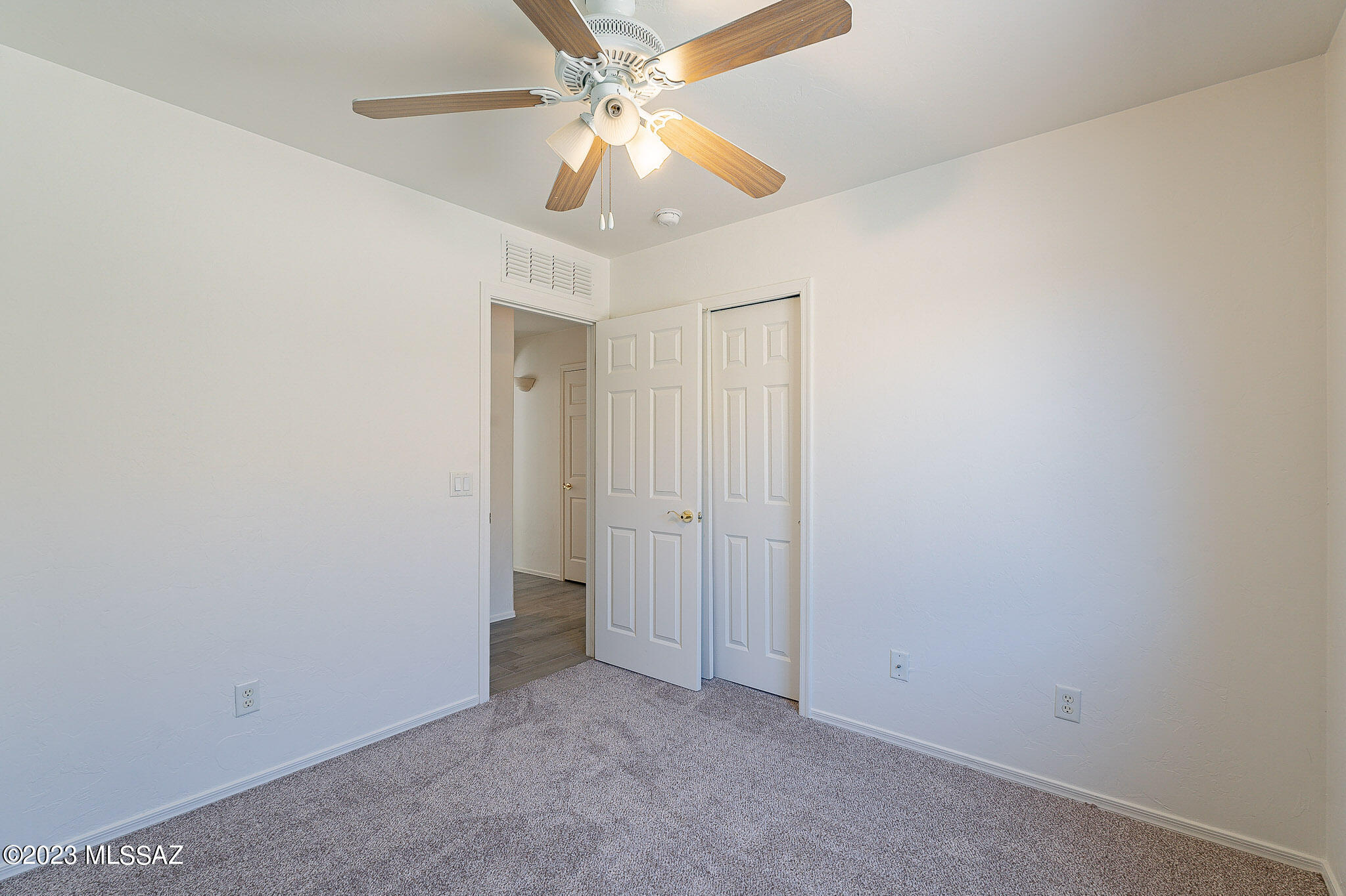 8513 East Sarnoff Ridge Loop Tucson, AZ 85710 - Photo 23 of 33