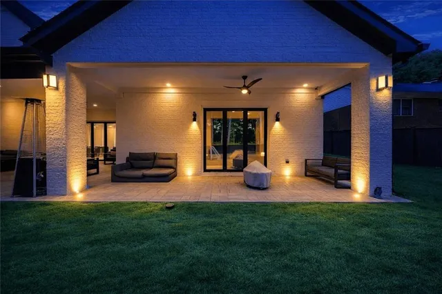 $977,999 | 2446 Williams Down Circle, Snellville, GA 30078