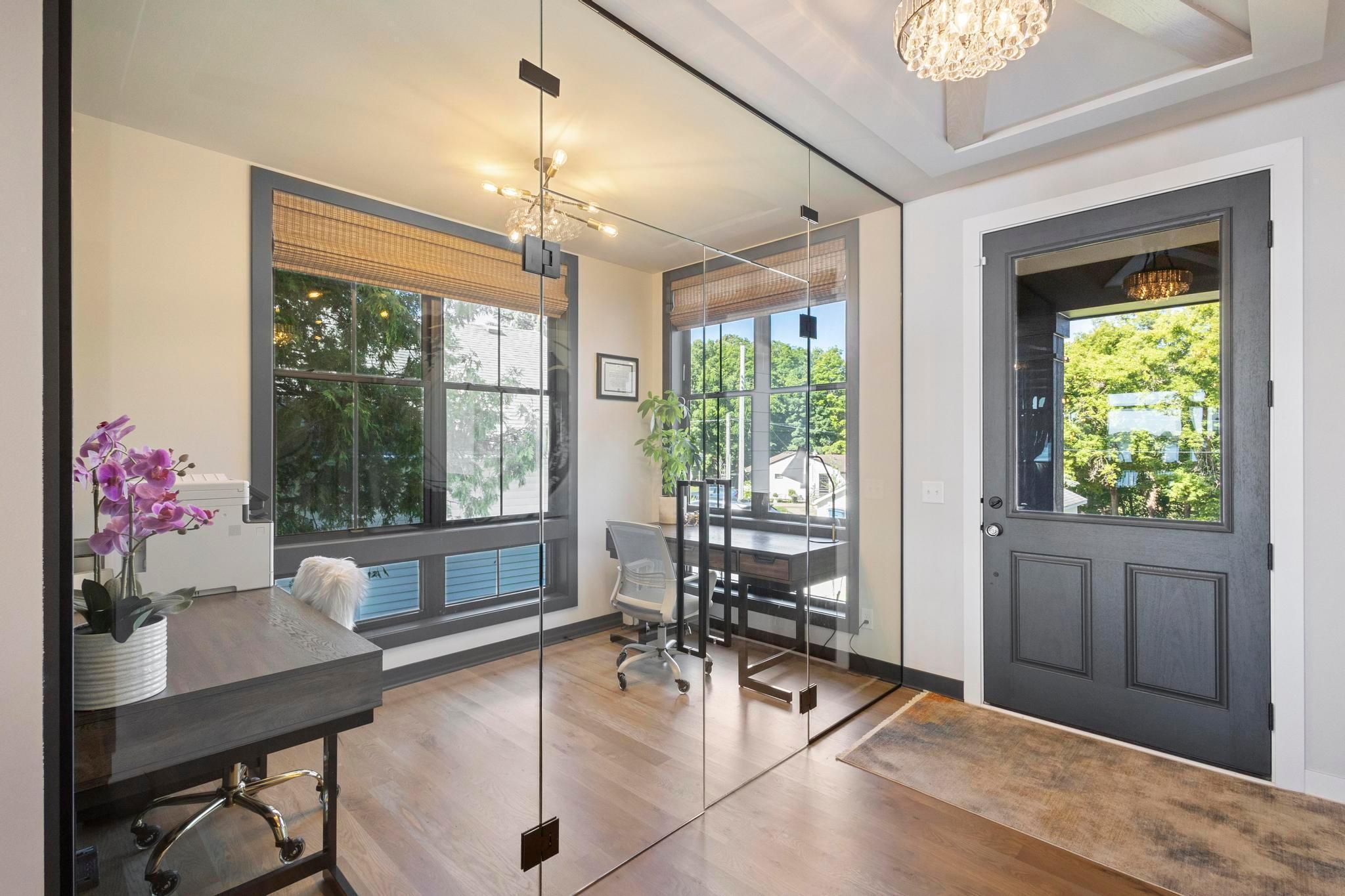 165 Mound Avenue Excelsior, MN 55331 - Photo 3 of 66