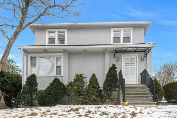 $2,750 | 20 Morgan Street, Eastchester, NY 10709