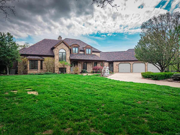 $699,900 | 1616 Highway 65, Princeton, IN 47670