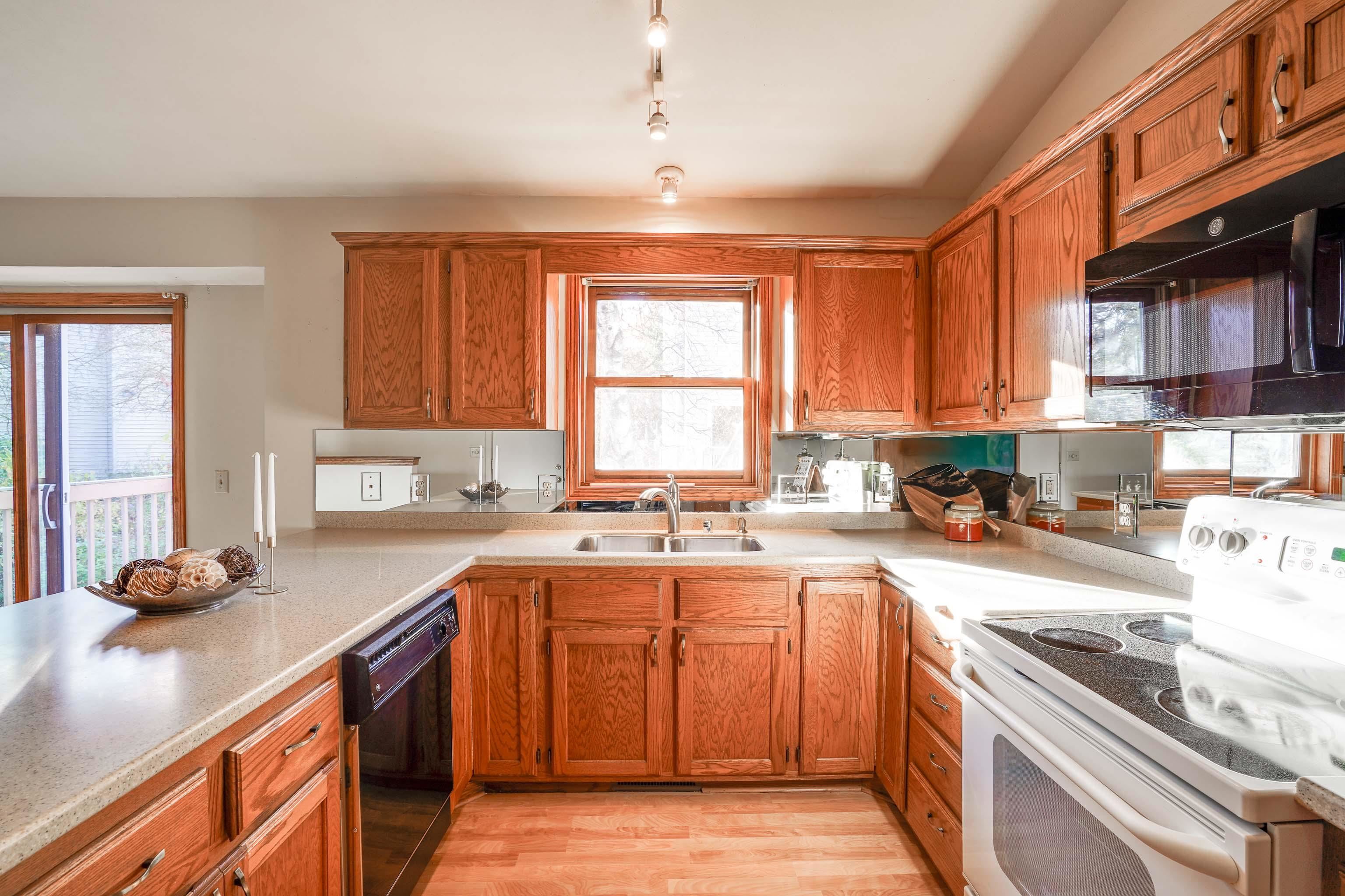 7265 West Valley Ridge Drive Madison, WI 53719 - Photo 18 of 51